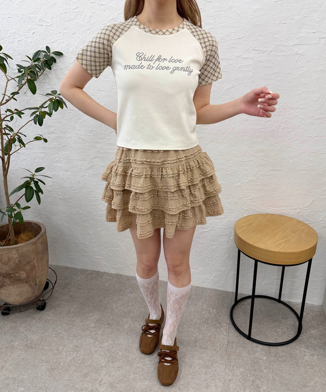 ベージュ モデル：160㎝ F着用