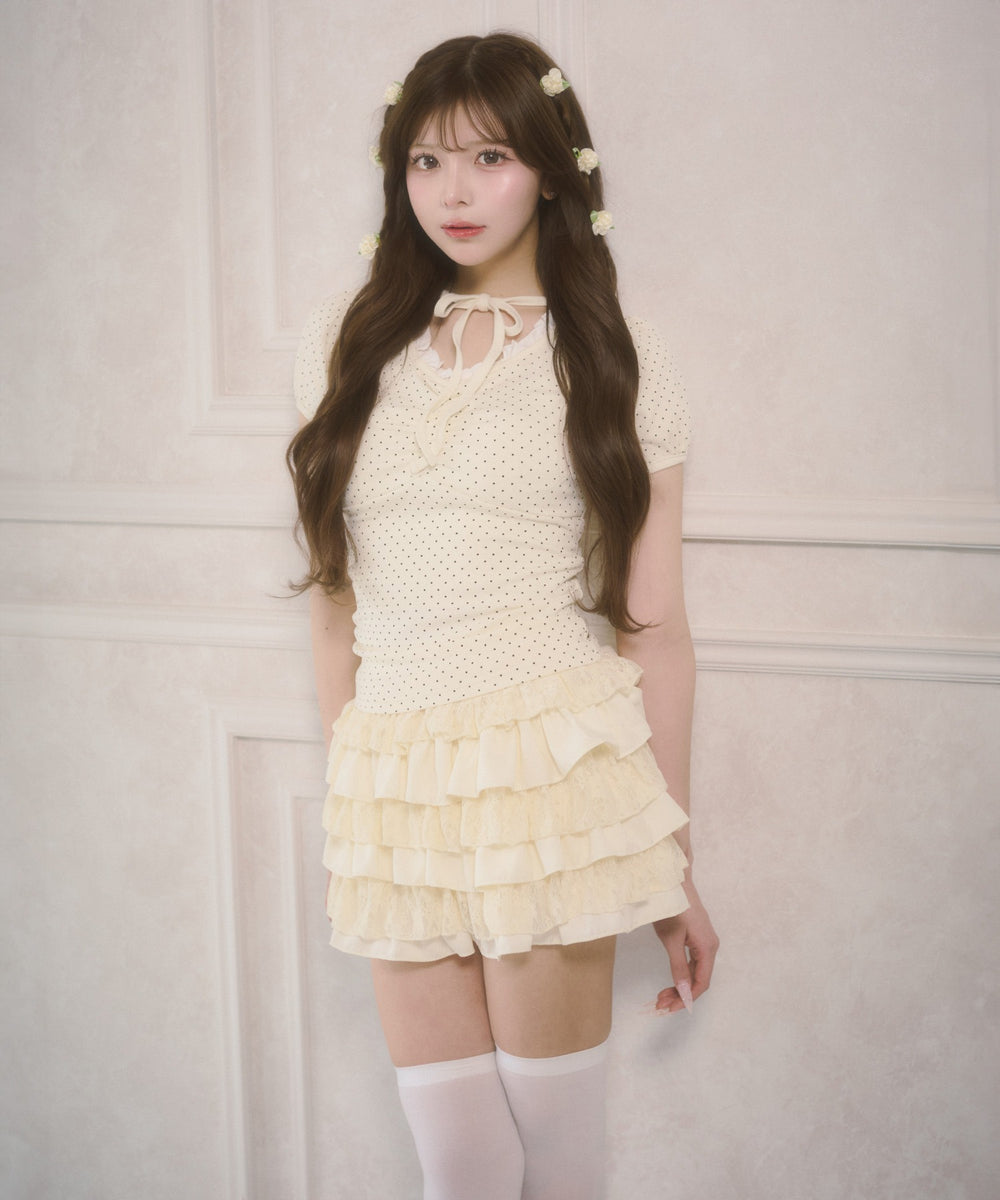 ホワイトアイボリー モデル：164㎝ F着用