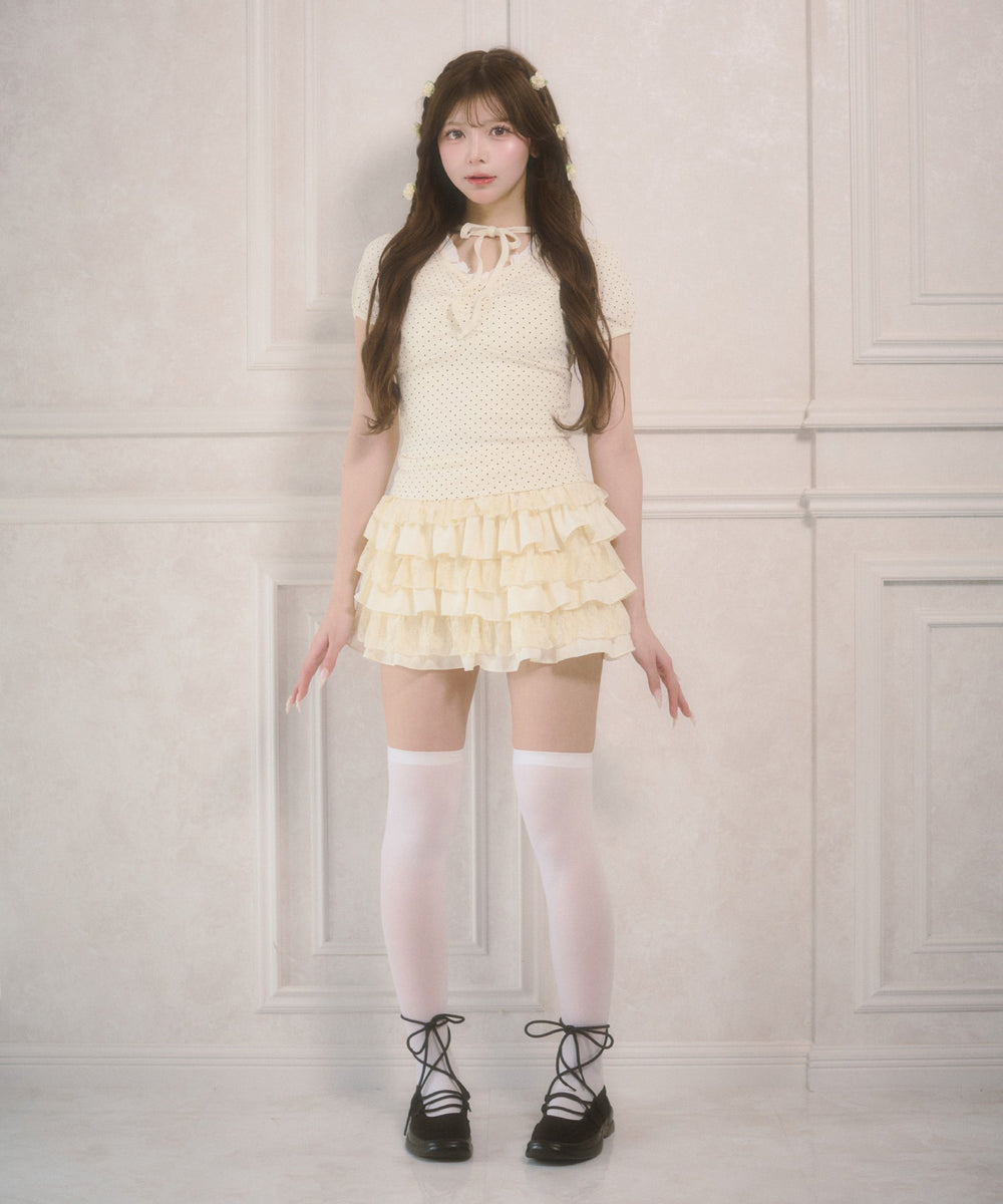 ホワイトアイボリー モデル：164㎝ F着用