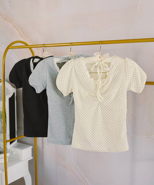 フリルネックチョーカートップス