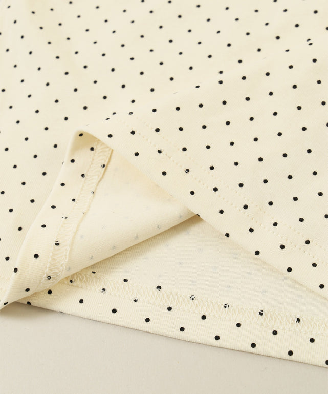 フリルネックチョーカートップス