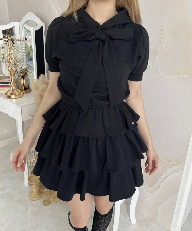 ブラック モデル：160㎝ F着用