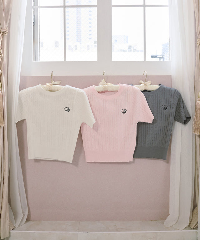 ハートワンポイント半袖ニット