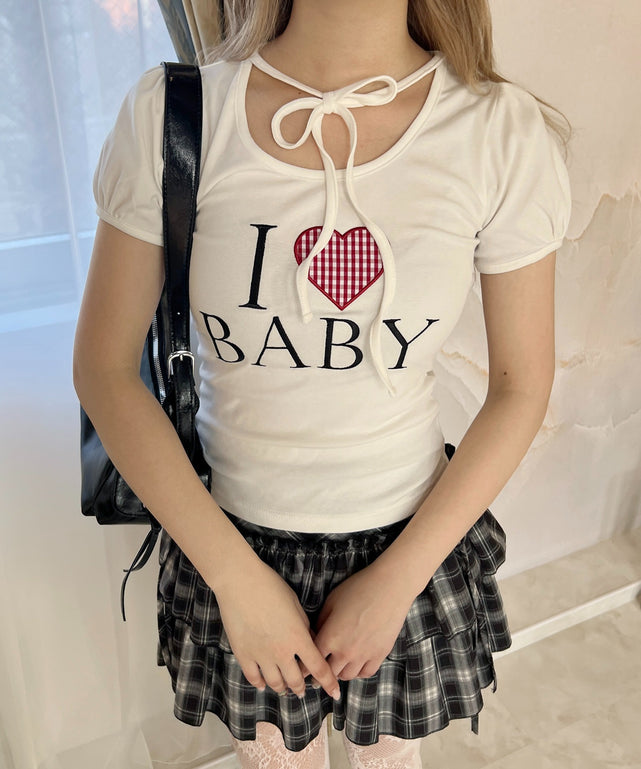 ホワイト モデル：160㎝ F着用