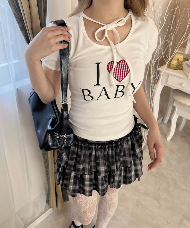 ホワイト モデル：160㎝ F着用