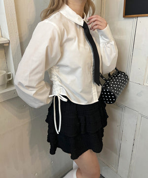 ホワイト モデル：160㎝ F着用