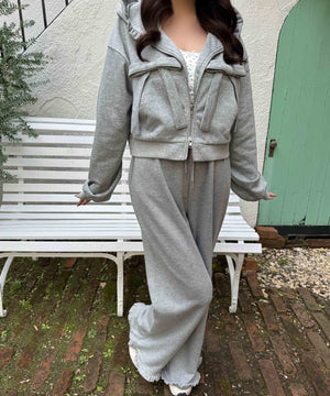 グレー モデル：157㎝ F着用