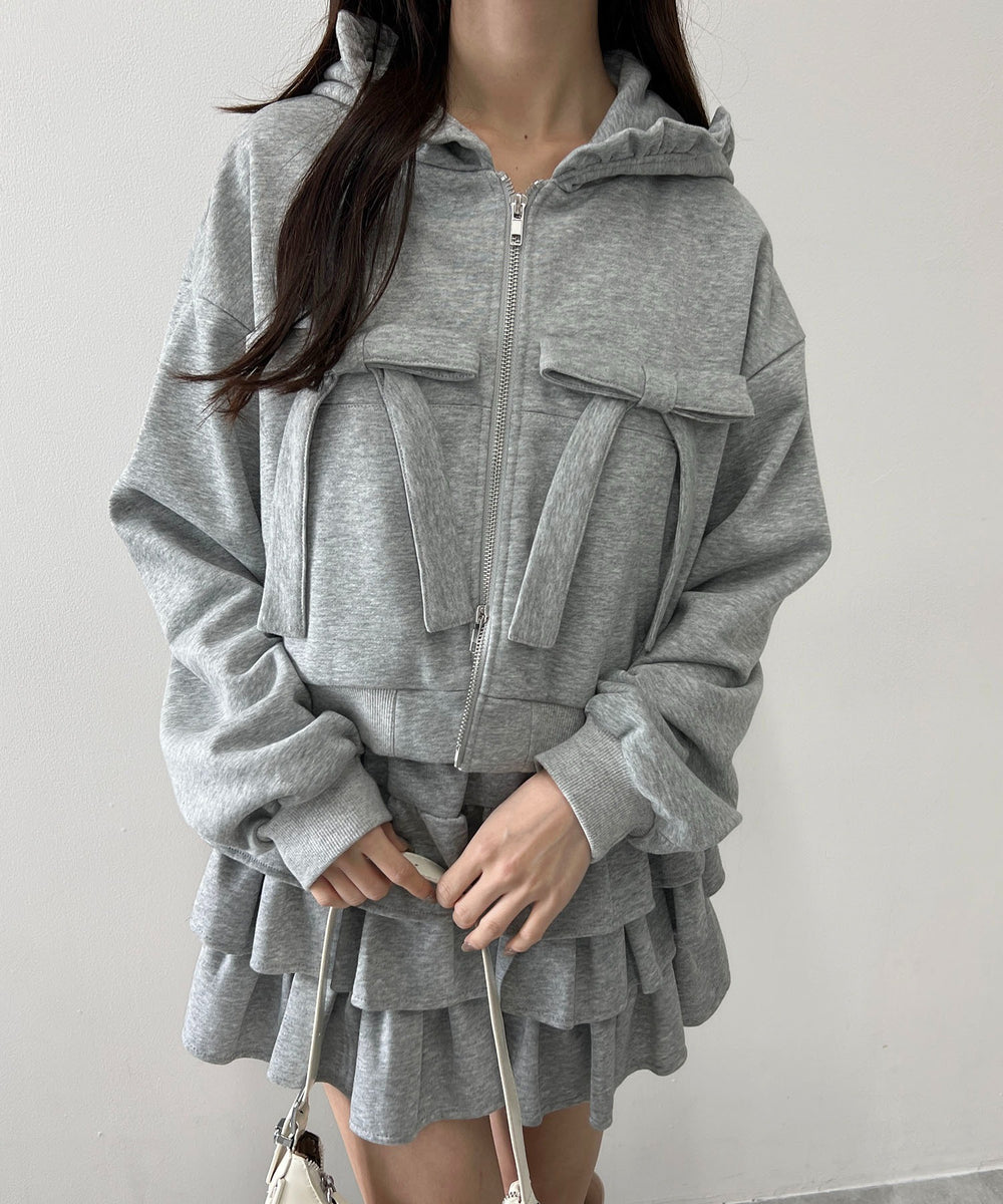 グレー モデル：157㎝ F着用