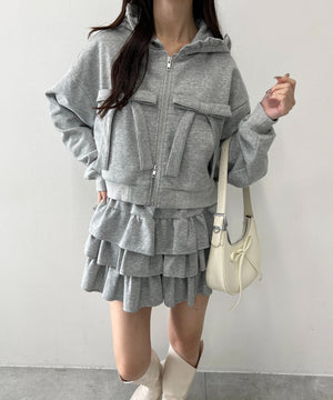 グレー モデル：157㎝ F着用