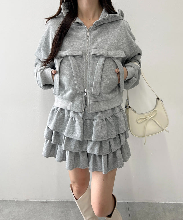 グレー モデル：157㎝ F着用