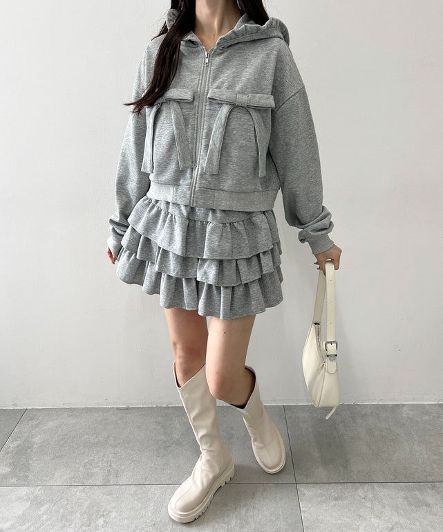 グレー モデル：157㎝ F着用