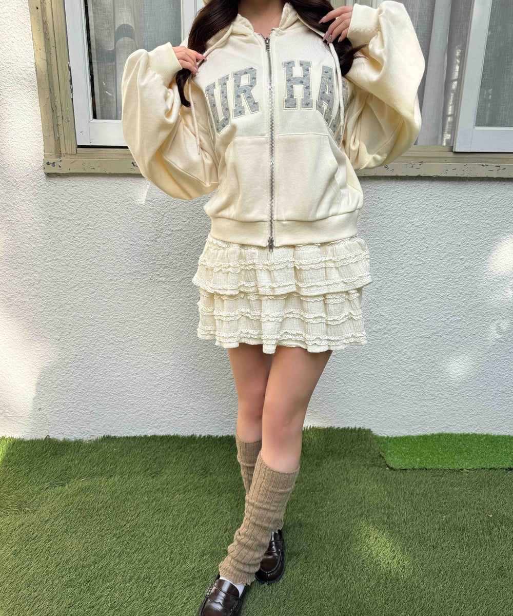 ホワイトアイボリー モデル：157㎝ F着用