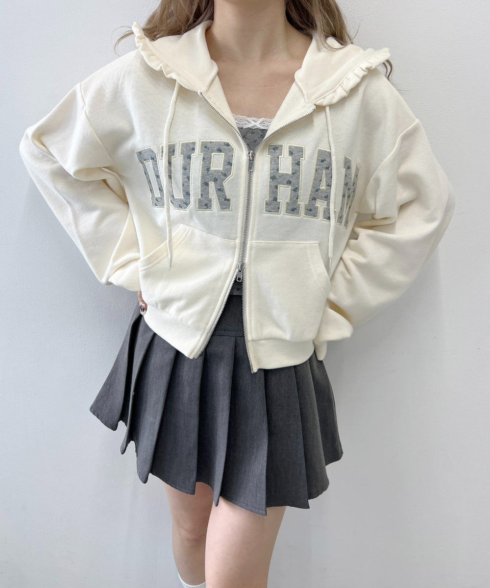 ホワイトアイボリー モデル：160㎝ F着用