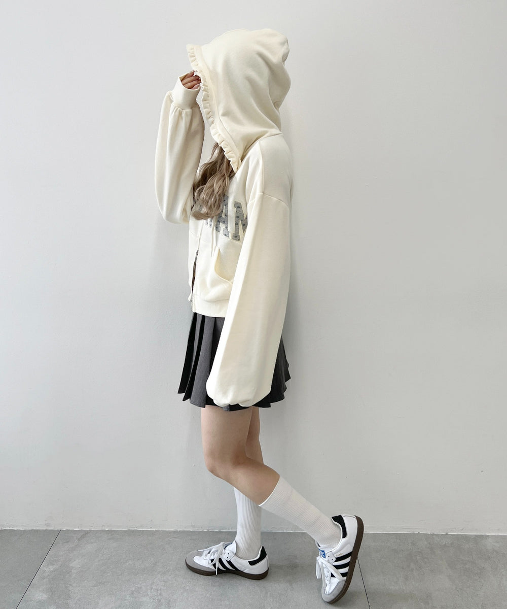 ホワイトアイボリー モデル：160㎝ F着用