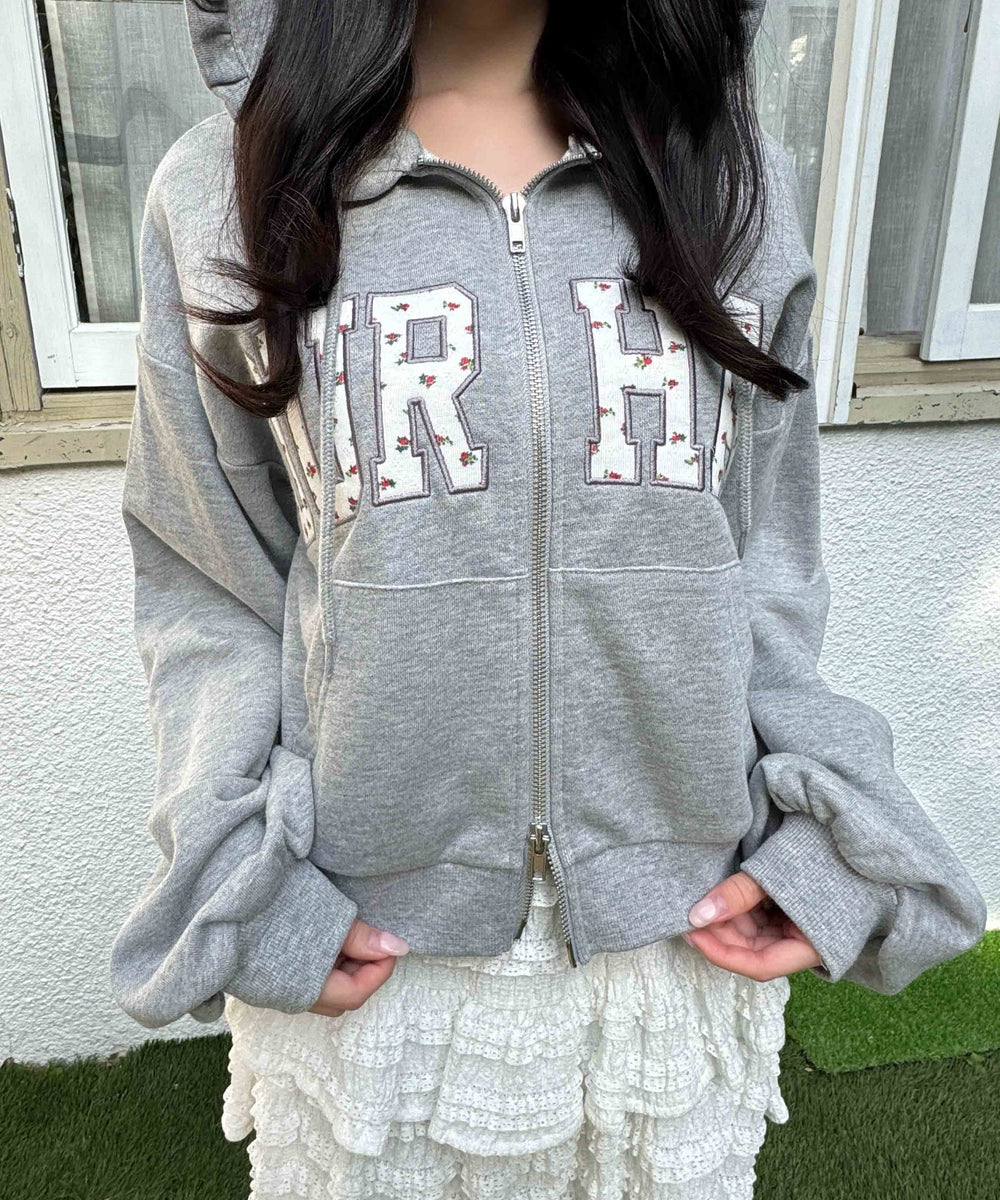 グレー モデル：158㎝ F着用