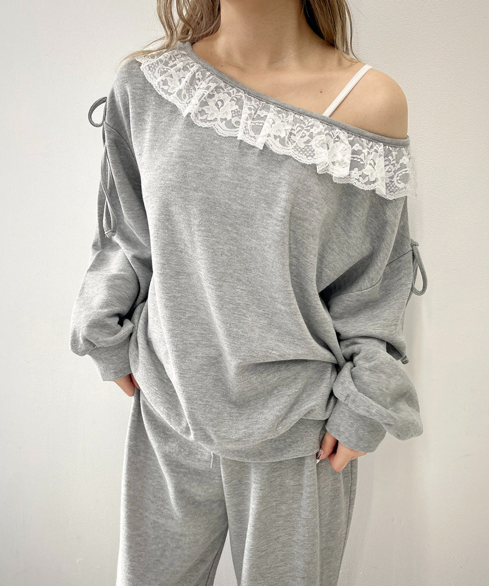 グレー モデル：160㎝ F着用