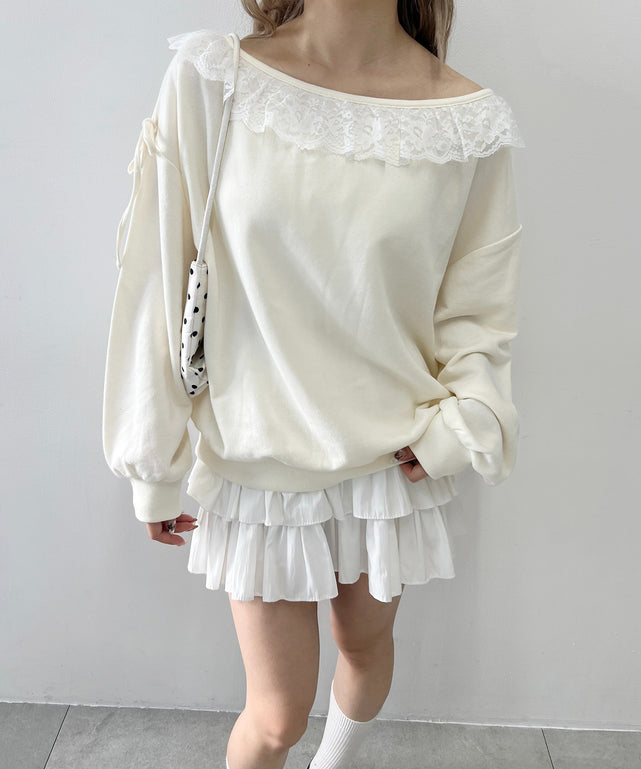 ホワイトアイボリー モデル：160㎝ F着用