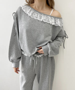 グレー モデル：160㎝ F着用