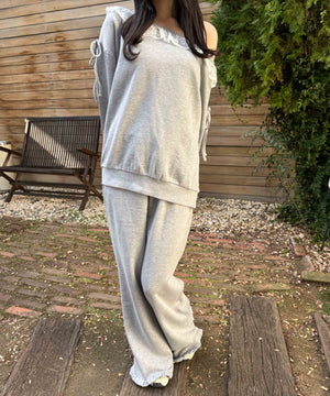 グレー モデル：158㎝ F着用