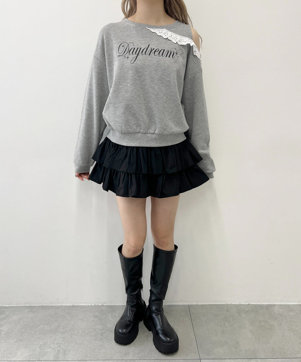 グレー モデル：160㎝ F着用