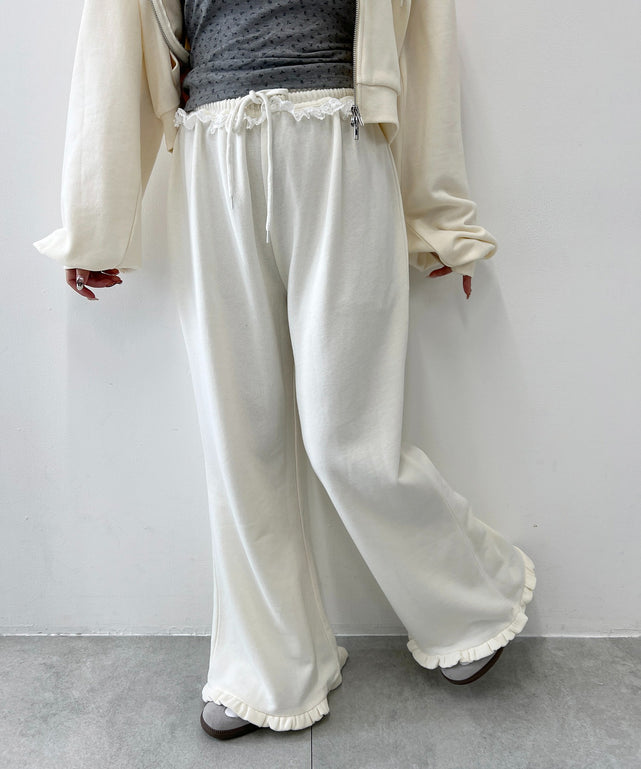 ホワイトアイボリー モデル：160㎝ F着用