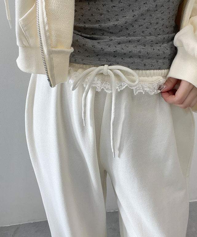 ホワイトアイボリー モデル：160㎝ F着用