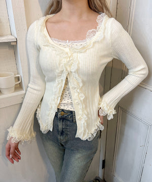 ホワイトアイボリー モデル：160㎝ F着用