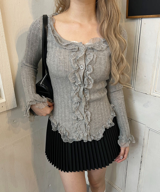 グレー モデル：160㎝ F着用