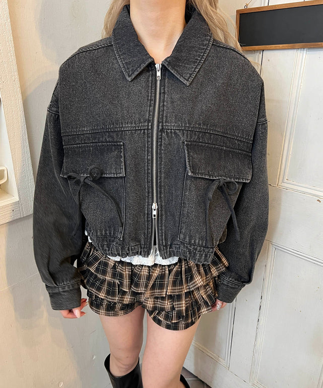 ブラック モデル：160㎝ F着用