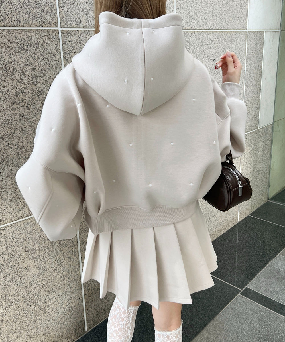 ベージュ モデル：160㎝ F着用