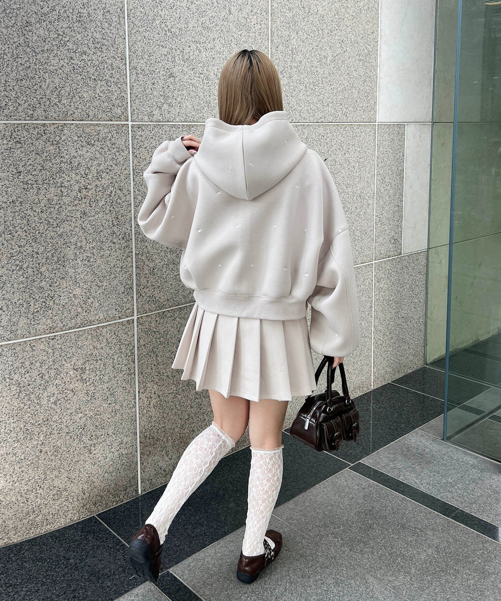 ベージュ モデル：160㎝ F着用