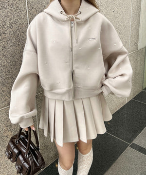 ベージュ モデル：160㎝ F着用