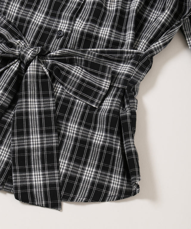 オフショルチェックシャツ