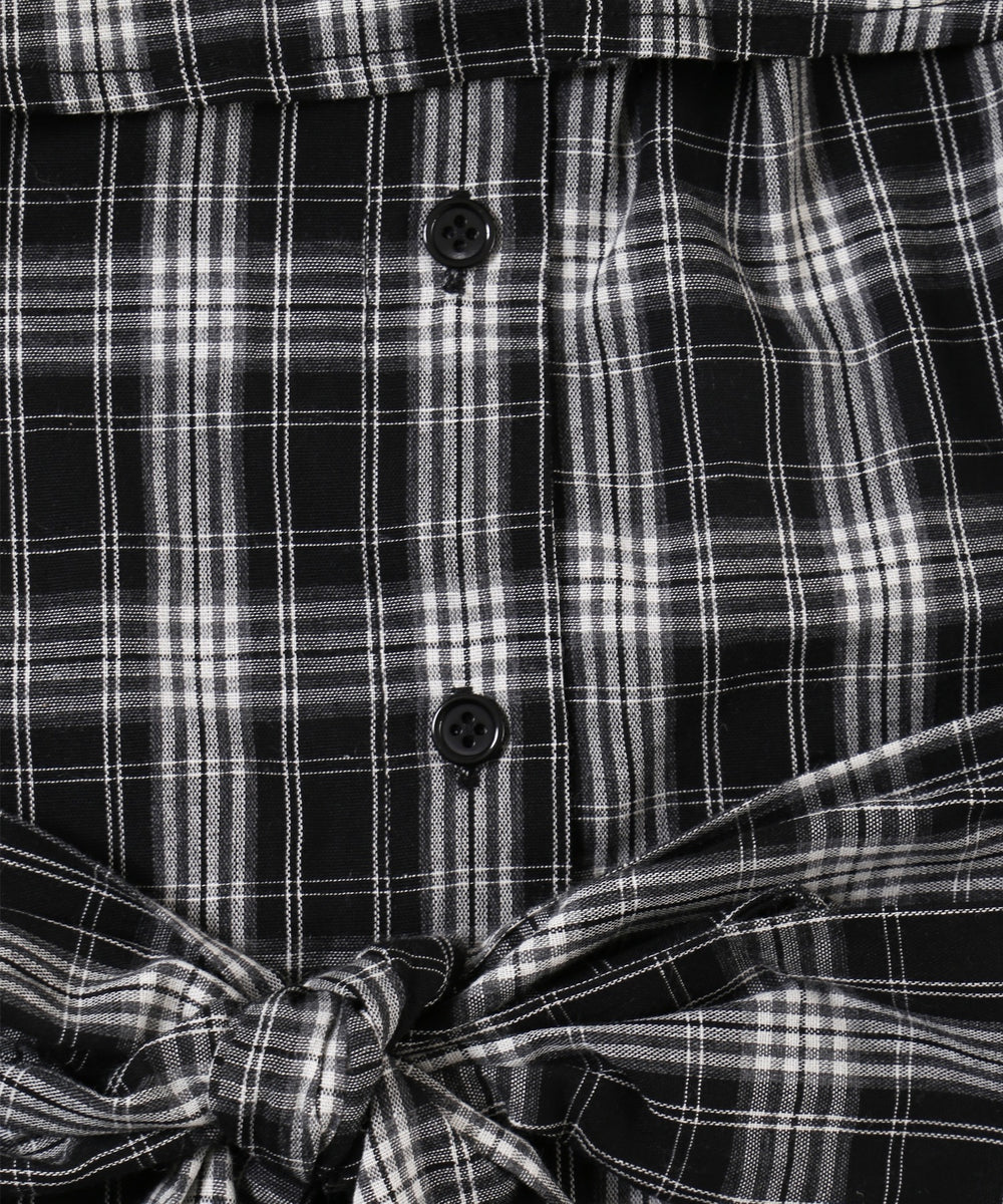 オフショルチェックシャツ