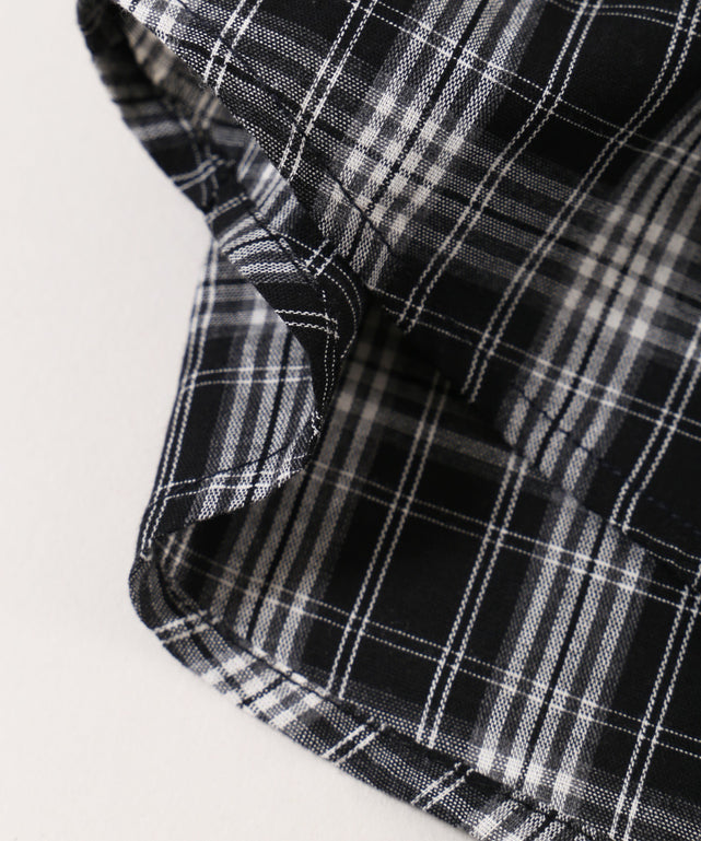 オフショルチェックシャツ