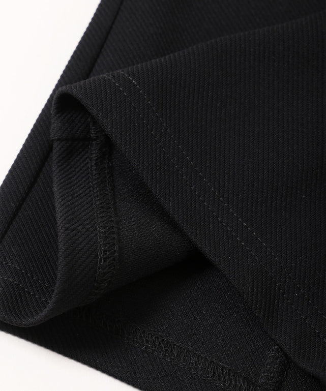 タックデザインショートパンツ