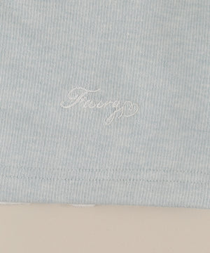 フリルレイヤードトップス