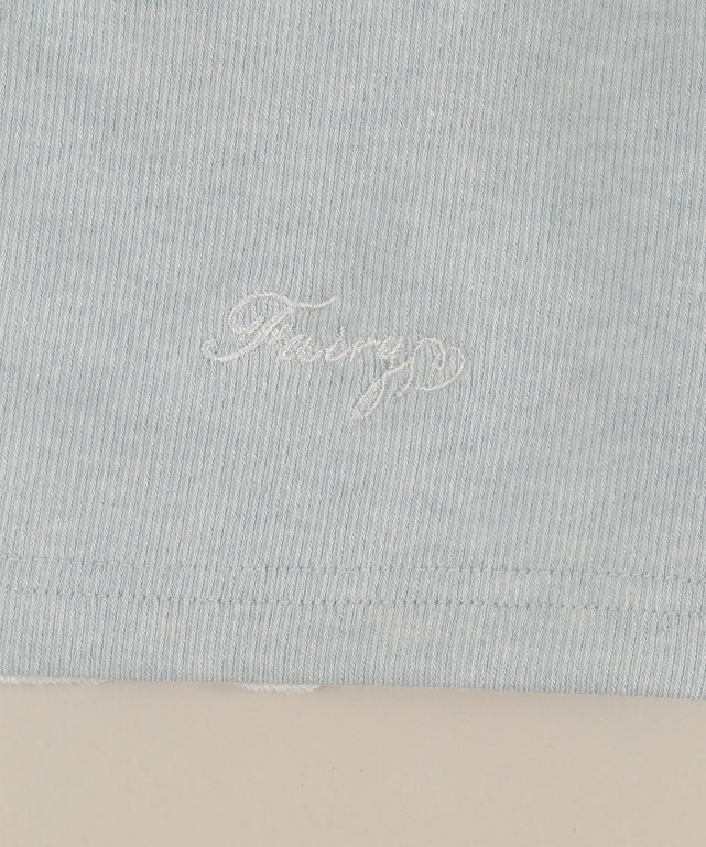 フリルレイヤードトップス