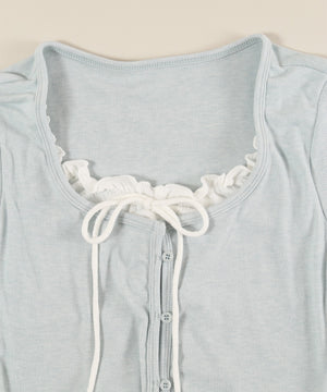 フリルレイヤードトップス