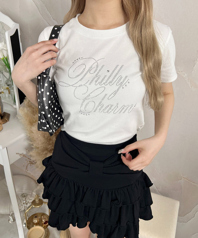 ロゴスタッズTシャツ/ホワイト モデル：160㎝ F着用