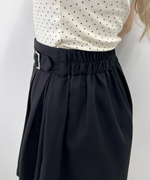 ブラック モデル：160㎝ F着用