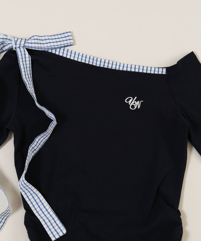 ショルダーリボンオフショルトップス