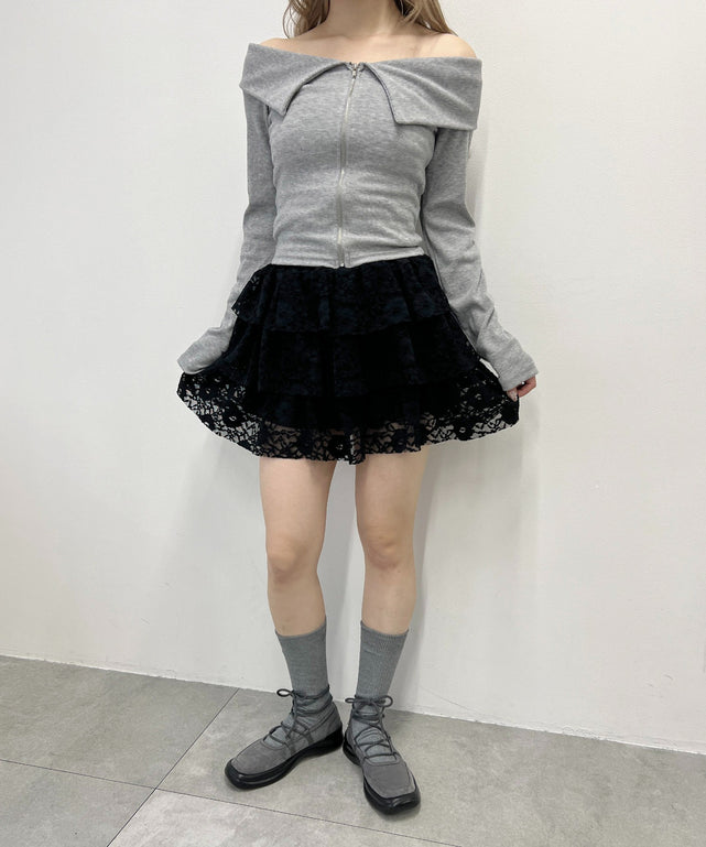 グレー モデル：160㎝ F着用