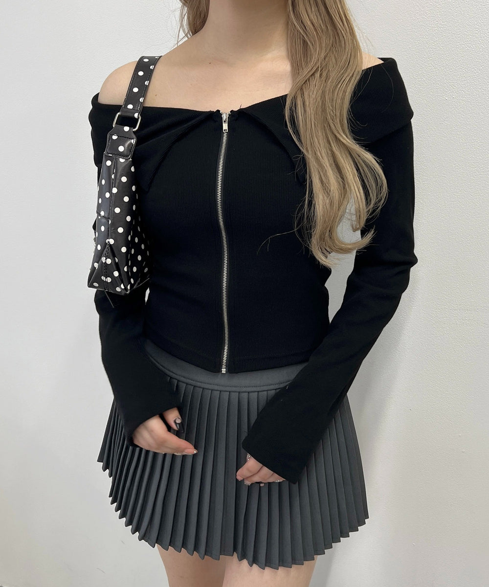 ブラック モデル：160㎝ F着用