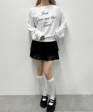 ホワイト モデル：160㎝ F着用