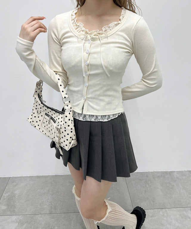 ホワイトアイボリー モデル：160㎝ F着用