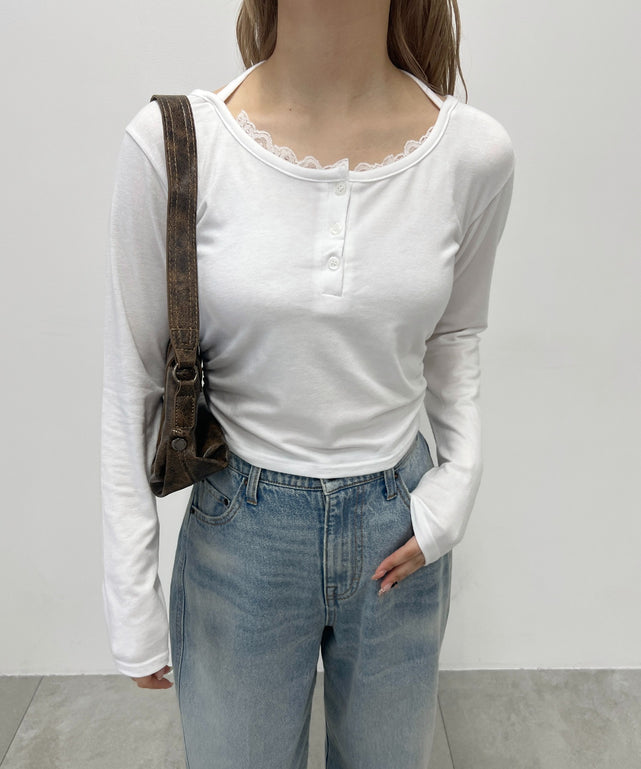 ホワイト モデル：160㎝ F着用