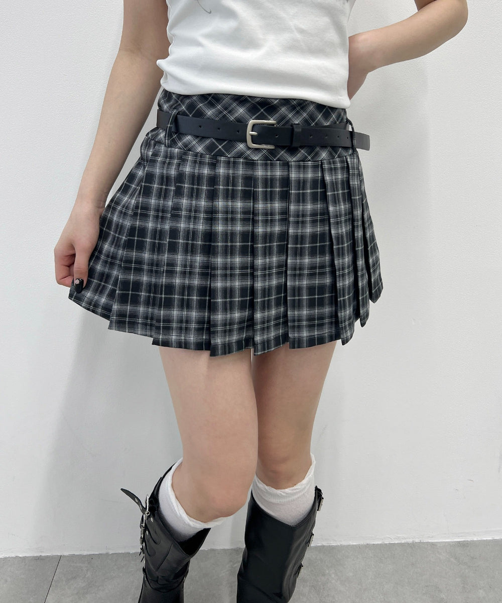 ブラック モデル：160㎝ F着用