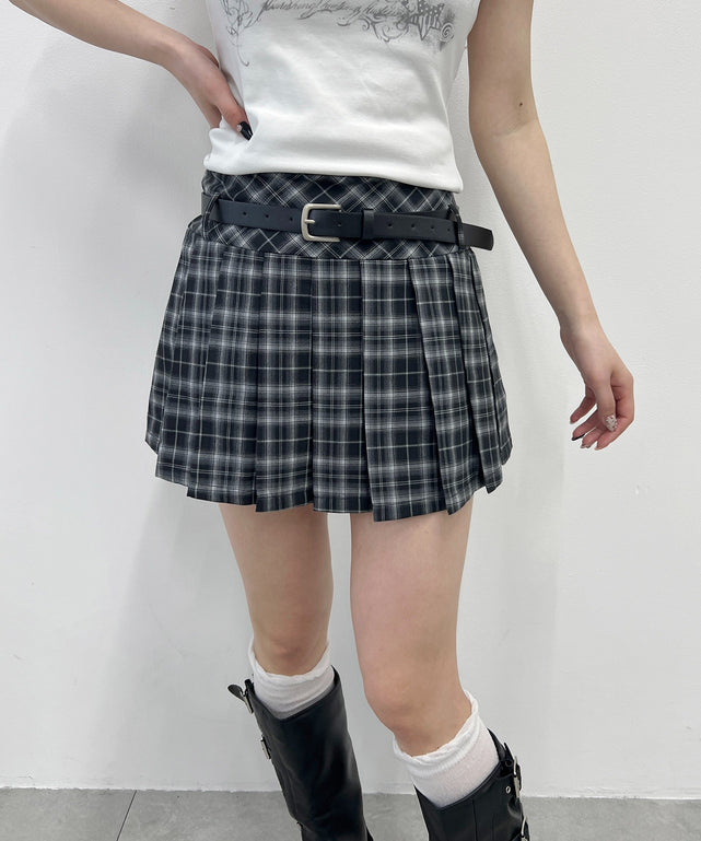 ブラック モデル：160㎝ F着用