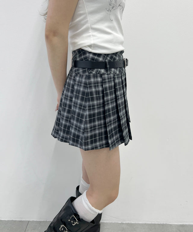 ブラック モデル：160㎝ F着用